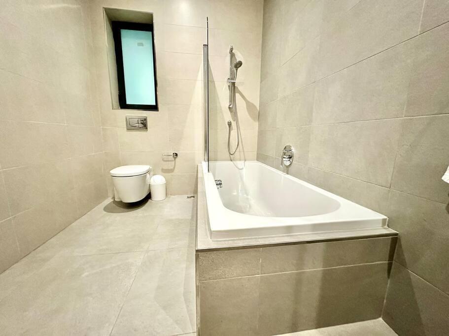 Stunning 2Br Apt In St Julians Saint Julian's Exterior photo